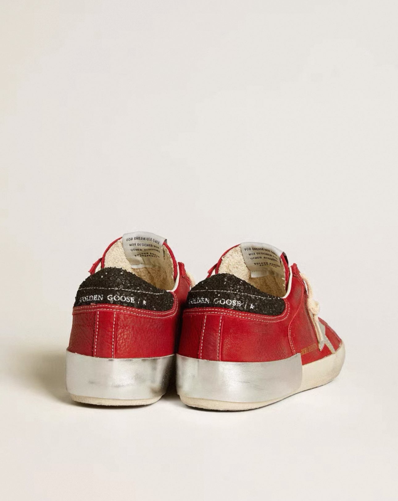 GOLDEN GOOSE