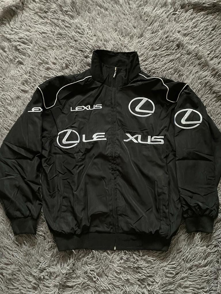 Lexus ბომბერი