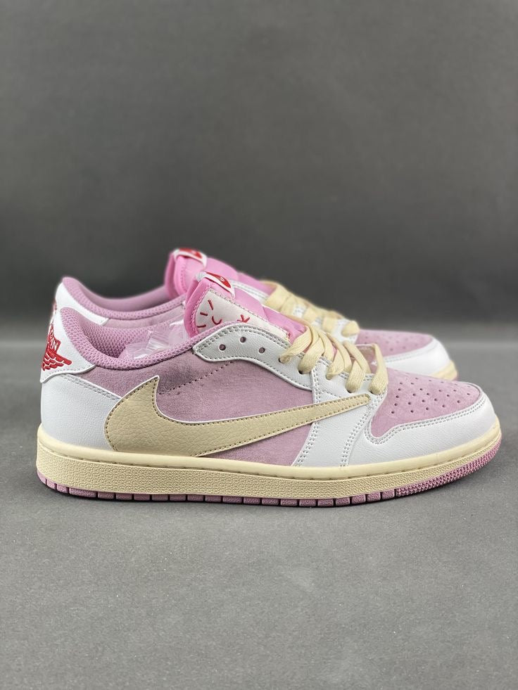 Travis Scott x Air Jordan 1 Low