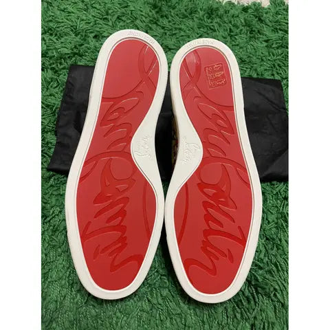 Louboutin ๐ชธ