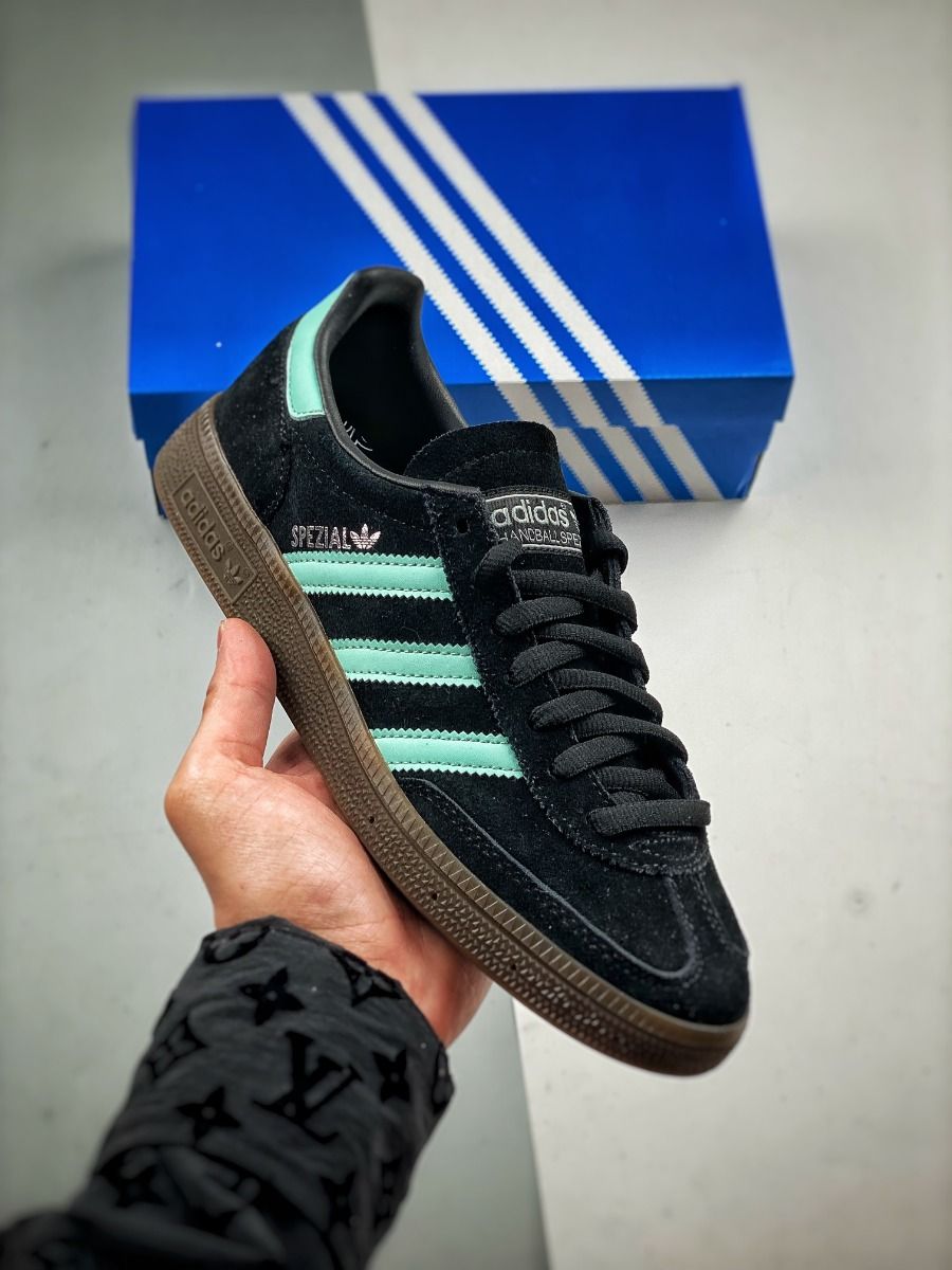 Spezial tiffany ๐ฆ