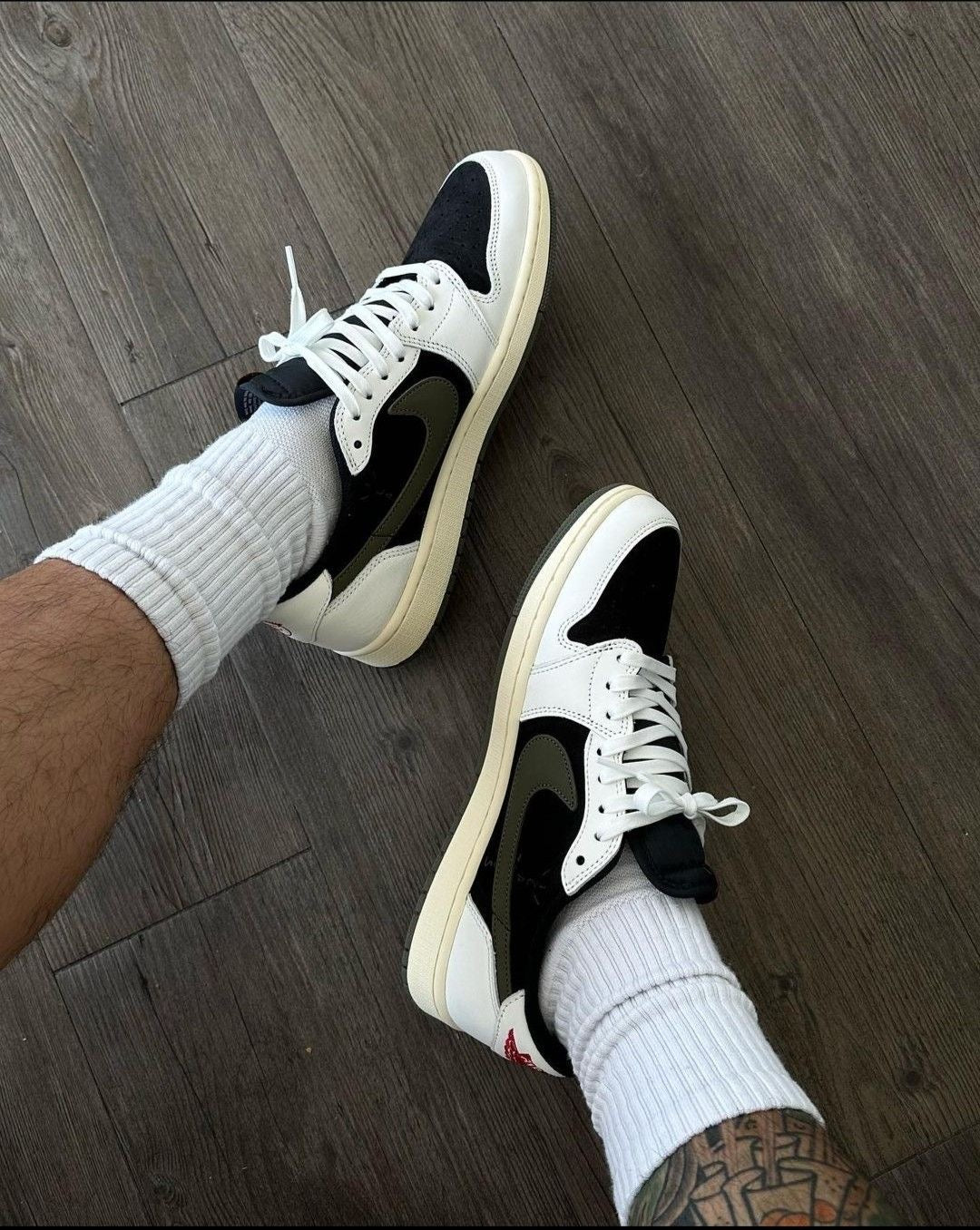 Travis Scott x Air Jordan 1 Low