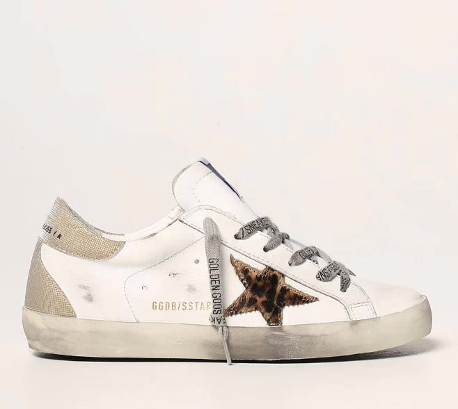 GOLDEN GOOSE