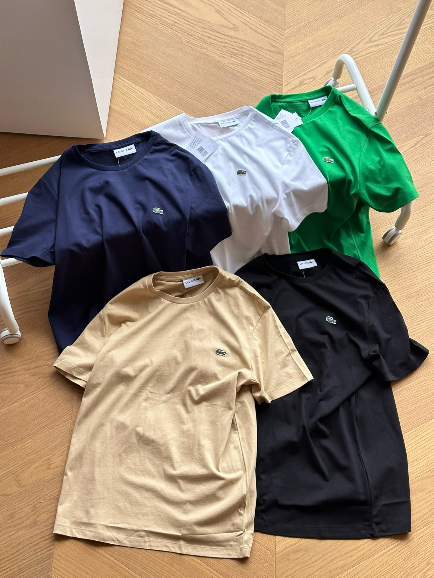 Lacoste ზედა - Main Image