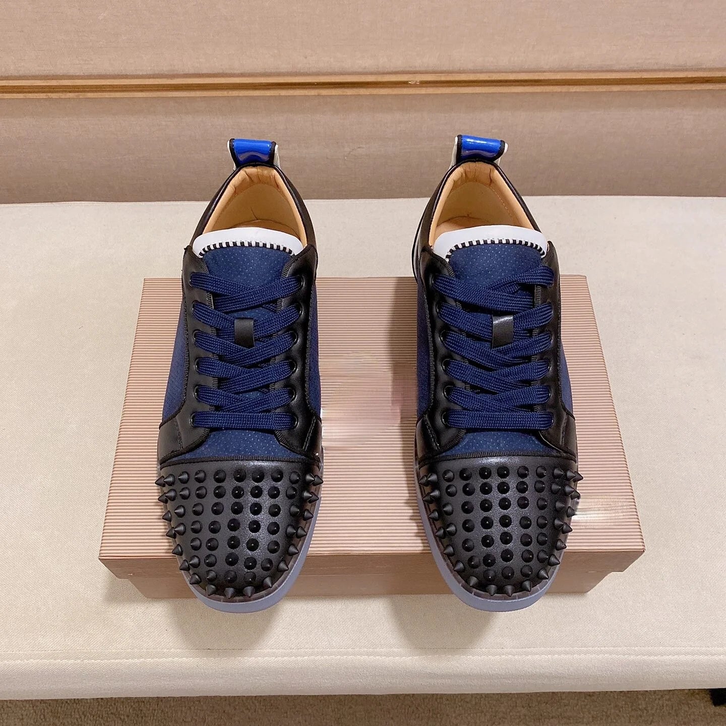 Louboutin ๐ฅถ