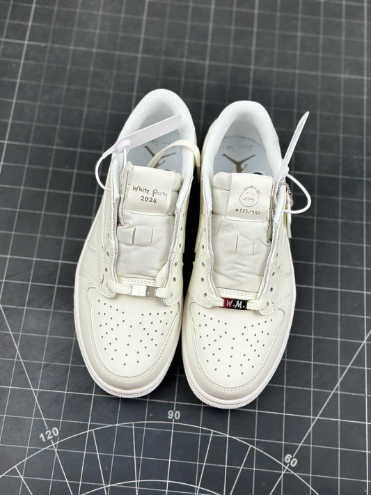 Travis Scott x Air Jordan 1 Low