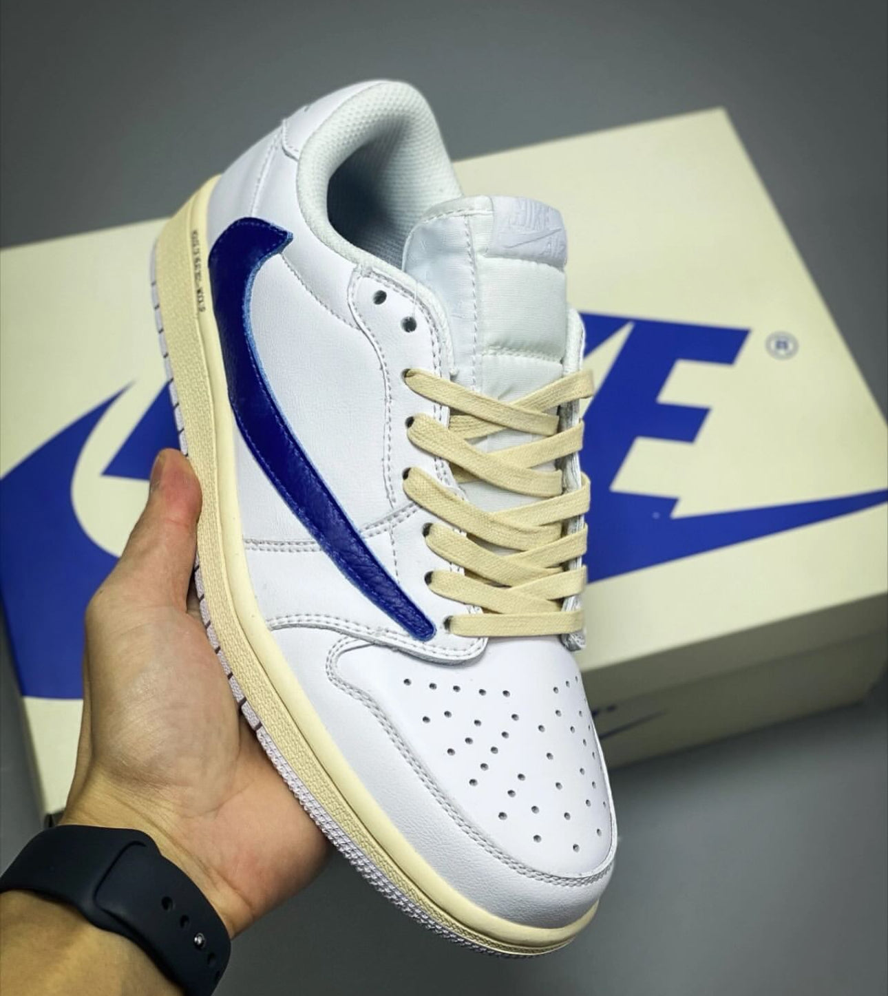 Travis Scott x Air Jordan 1 Low