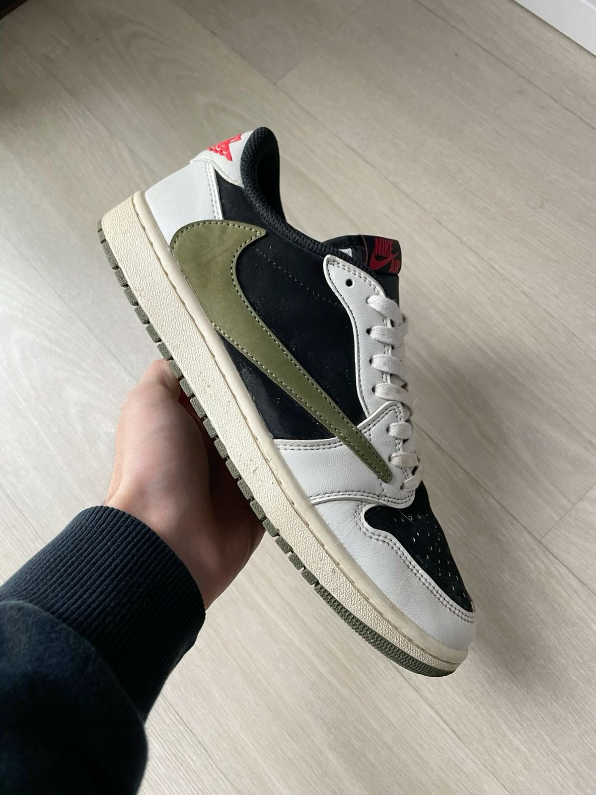 Travis Scott x Air Jordan 1 Low