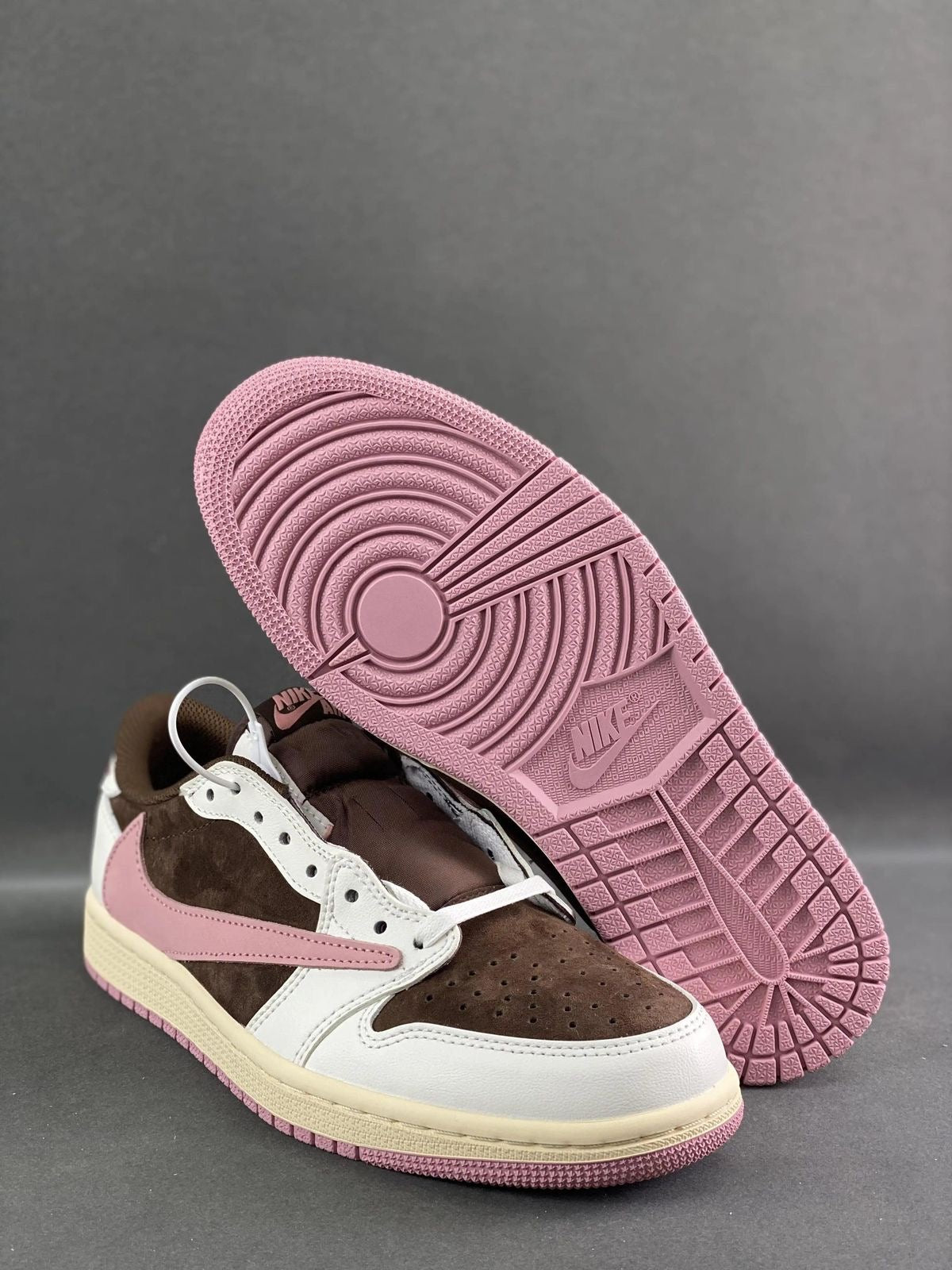 Travis Scott x Air Jordan 1 Low