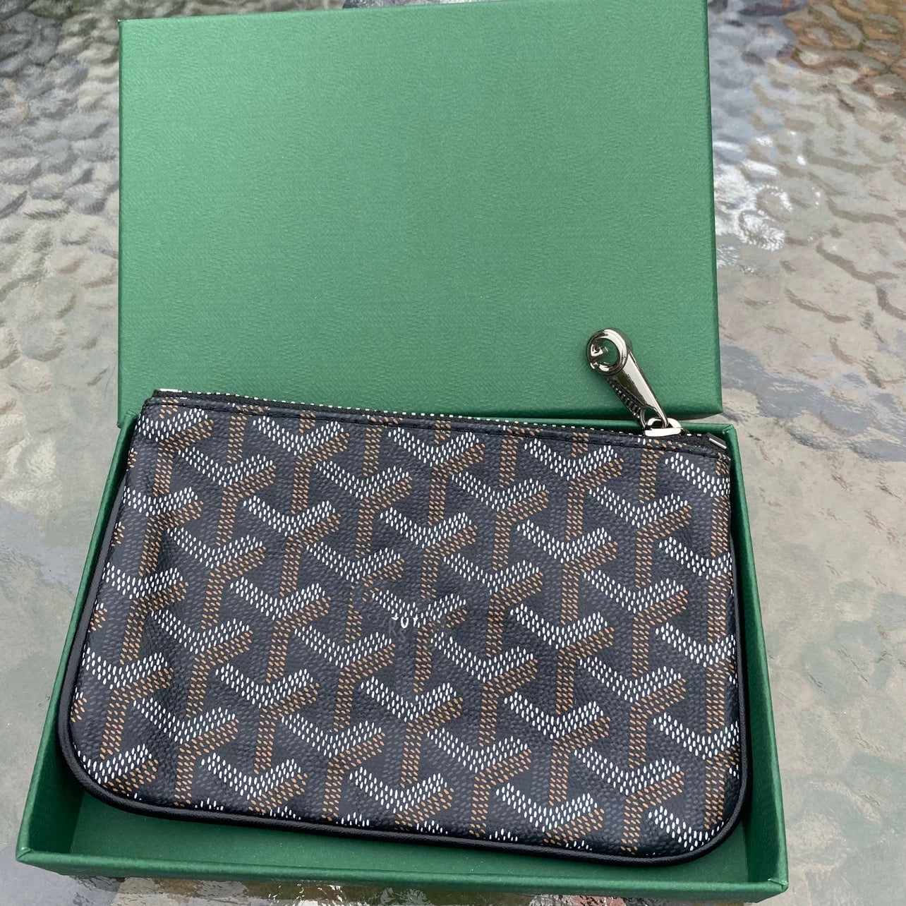 Goyard ხელჩანთა