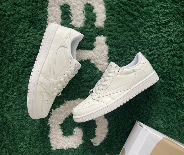 Travis Scott x Air Jordan 1 Low