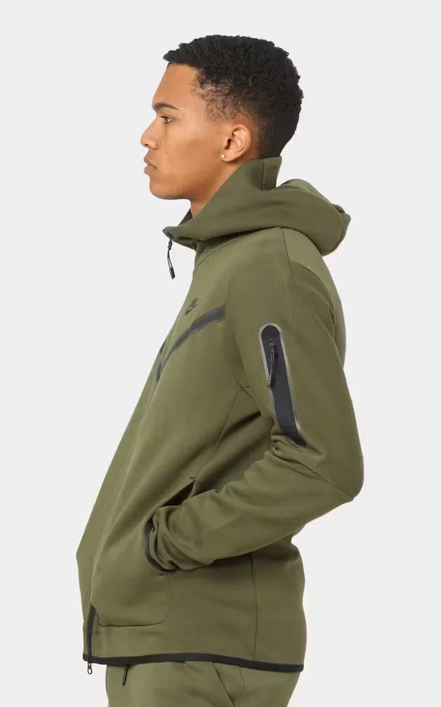 Nike tech fleece