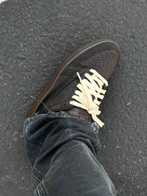 Travis Scott x Air Jordan 1 Low