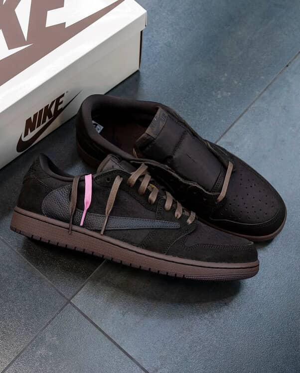 Travis Scott x Air Jordan 1 Low