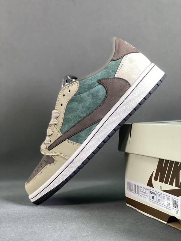 Travis Scott x Air Jordan 1 Low
