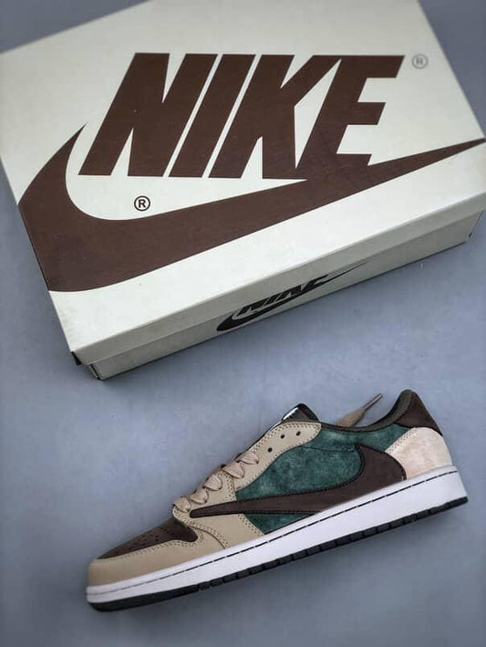 Travis Scott x Air Jordan 1 Low