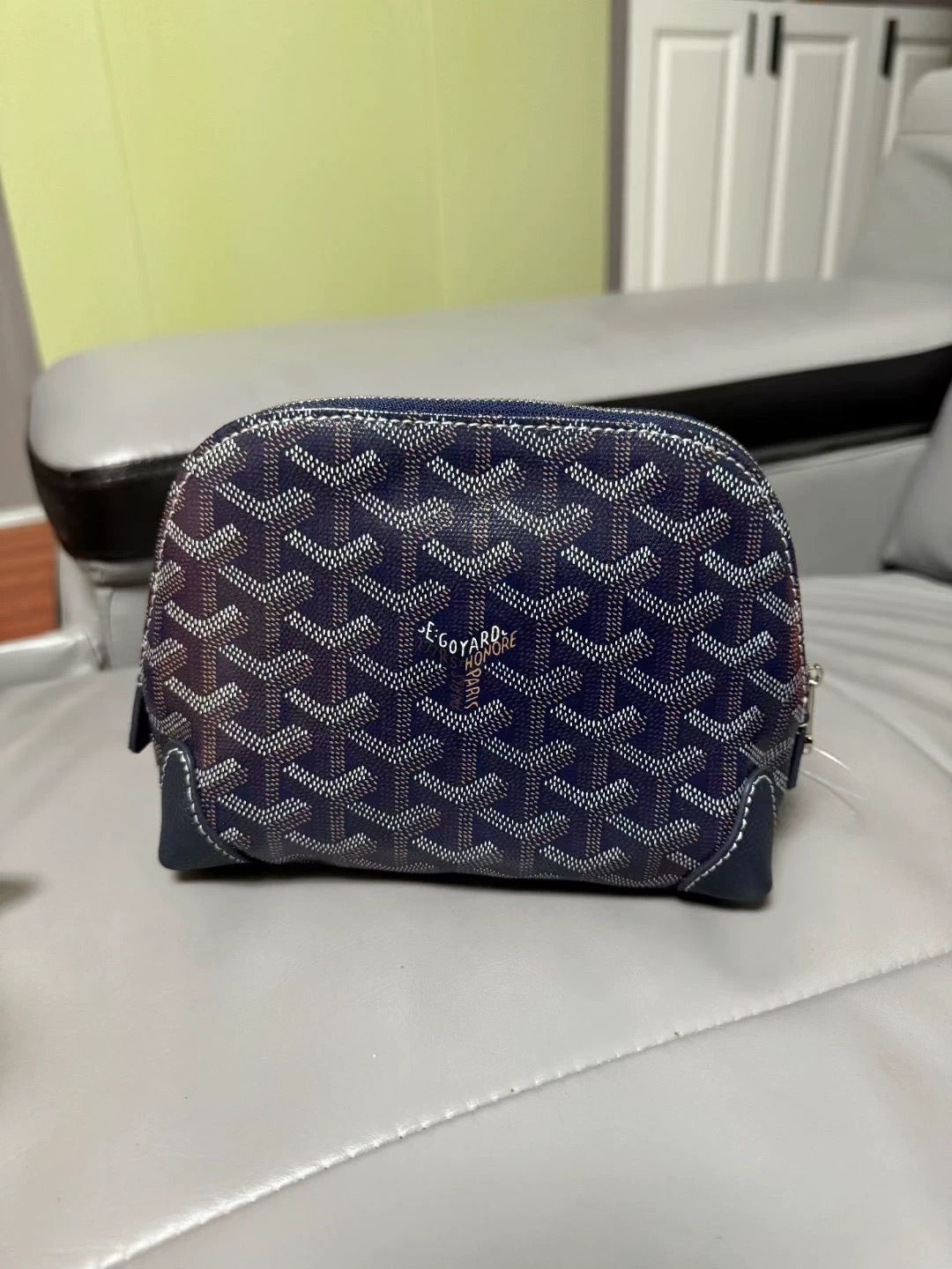 Goyard makeup ჩანთა