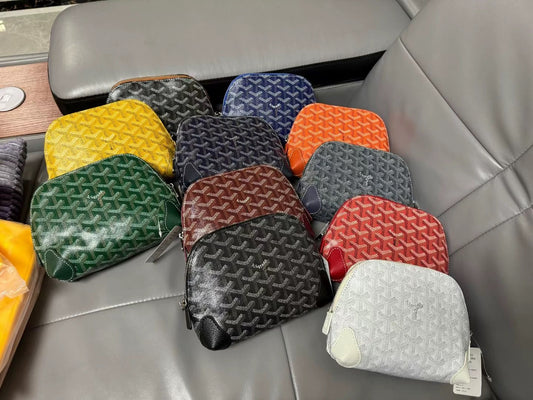 Goyard makeup ჩანთა