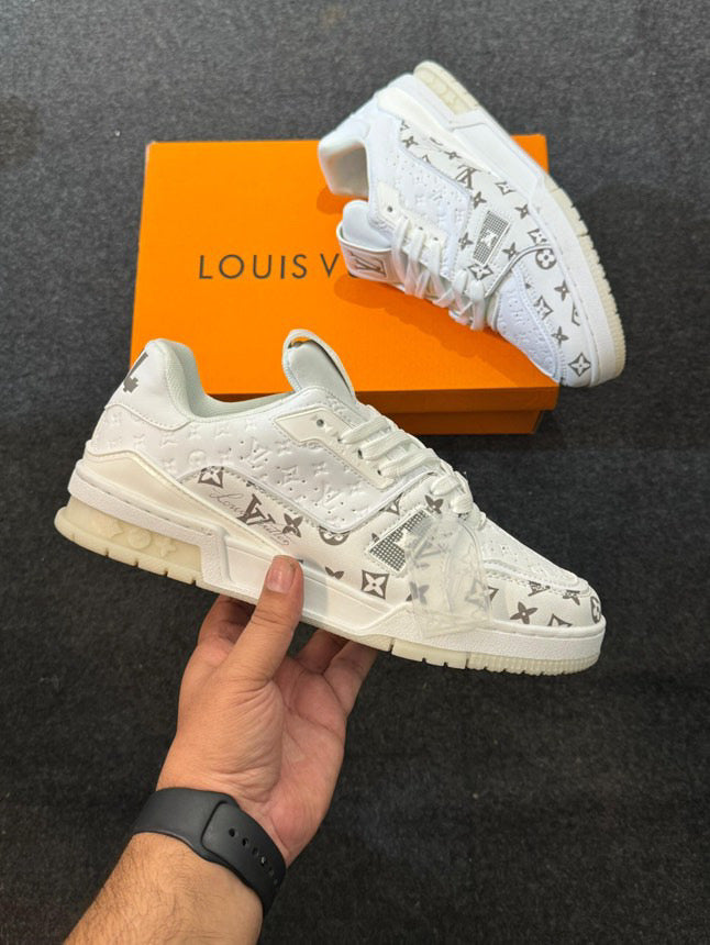 Louis Vuitton Sneaker