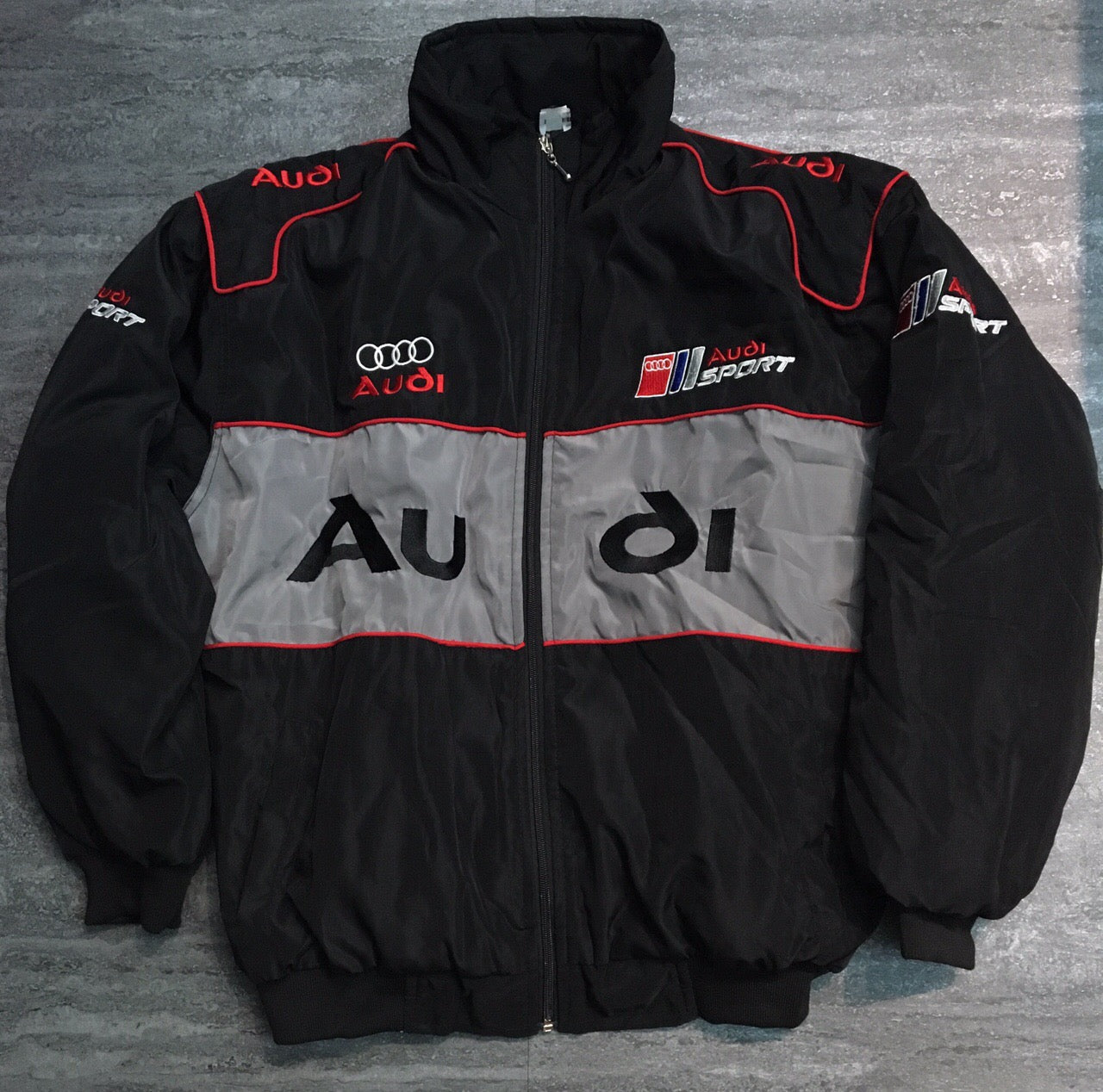 Audi ბომბერი