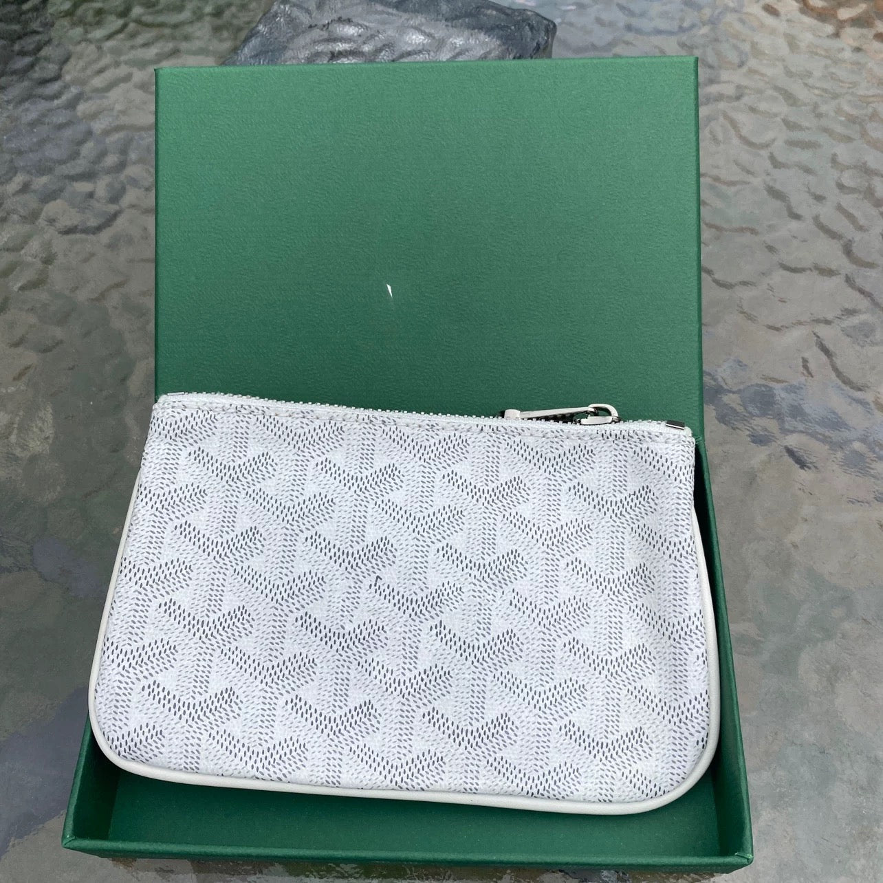 Goyard ხელჩანთა