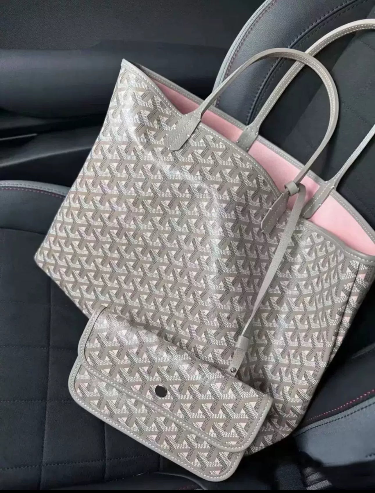 Goyard ხელჩანთა