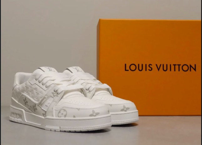 Louis Vuitton Sneaker