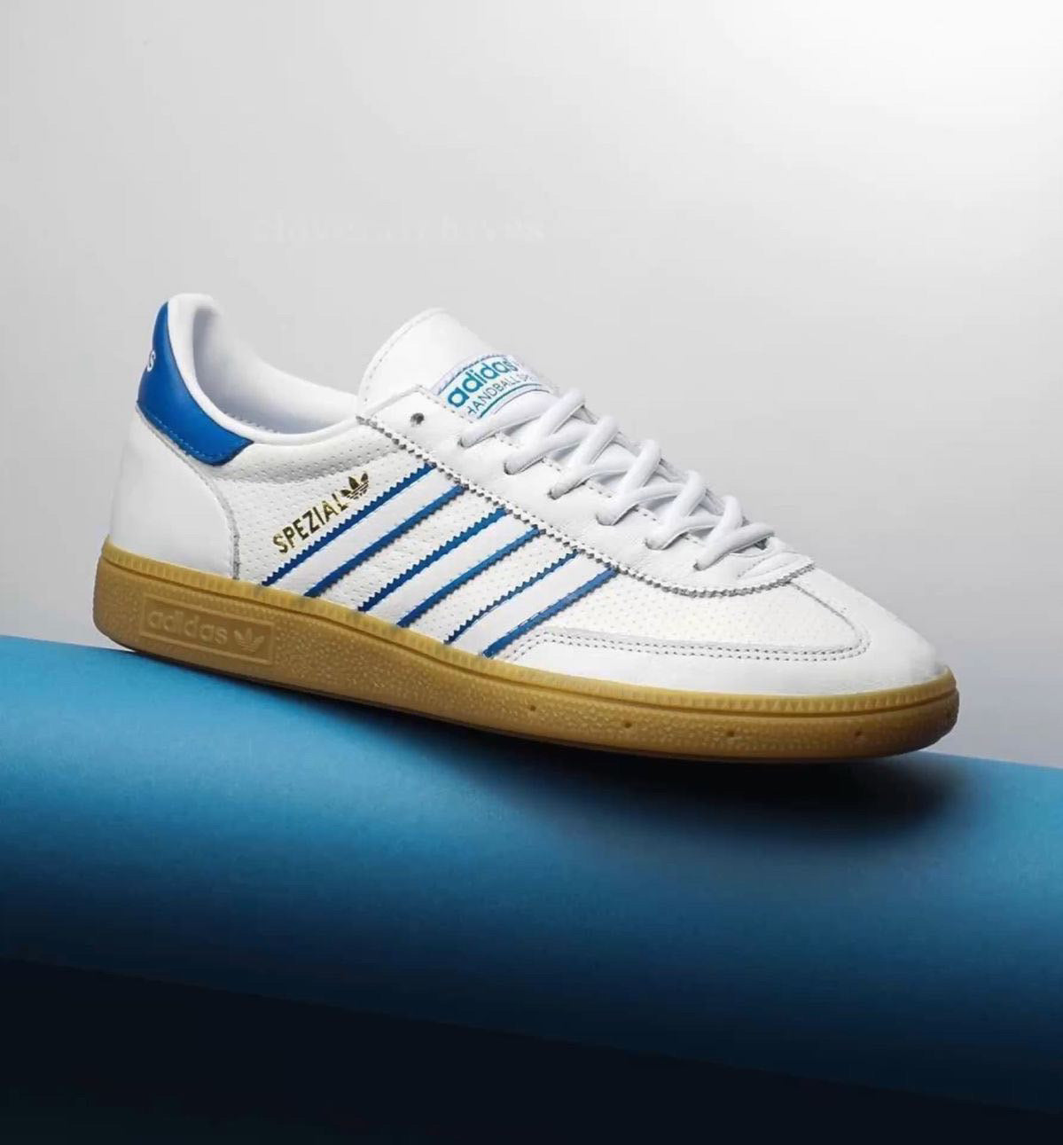 Adidas spezial