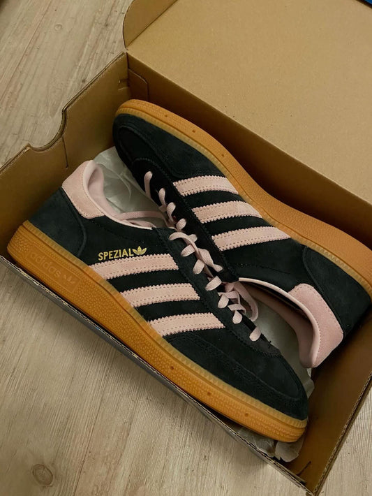 Adidas spezial