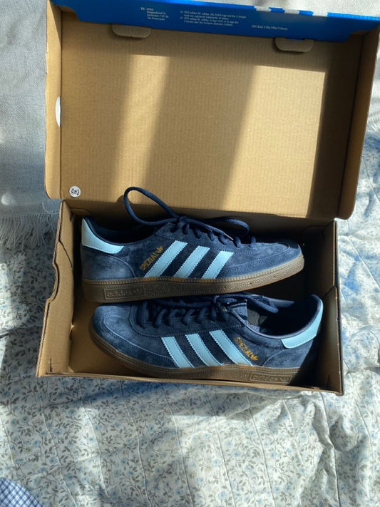 Adidas spezial