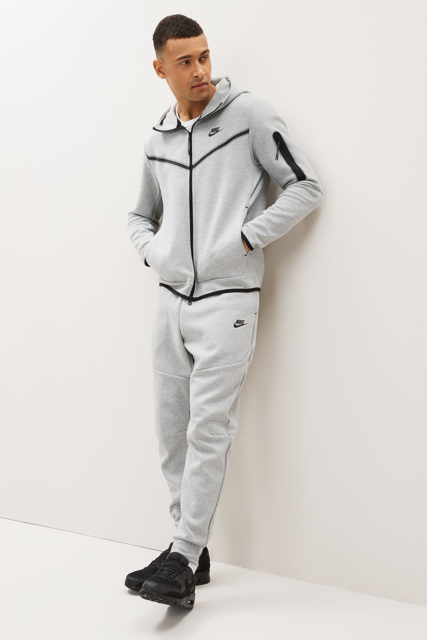 Nike Tech Fleece