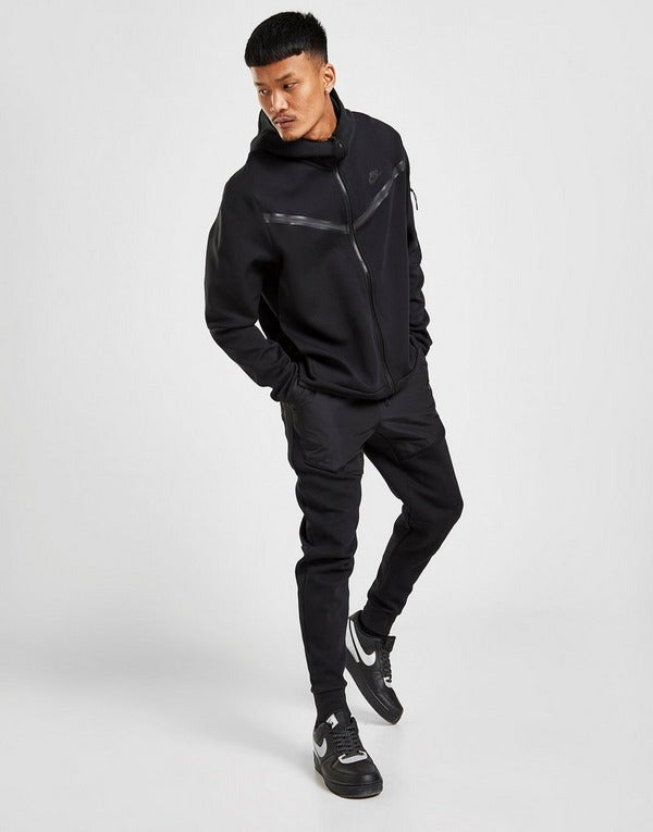 Nike Tech Fleece