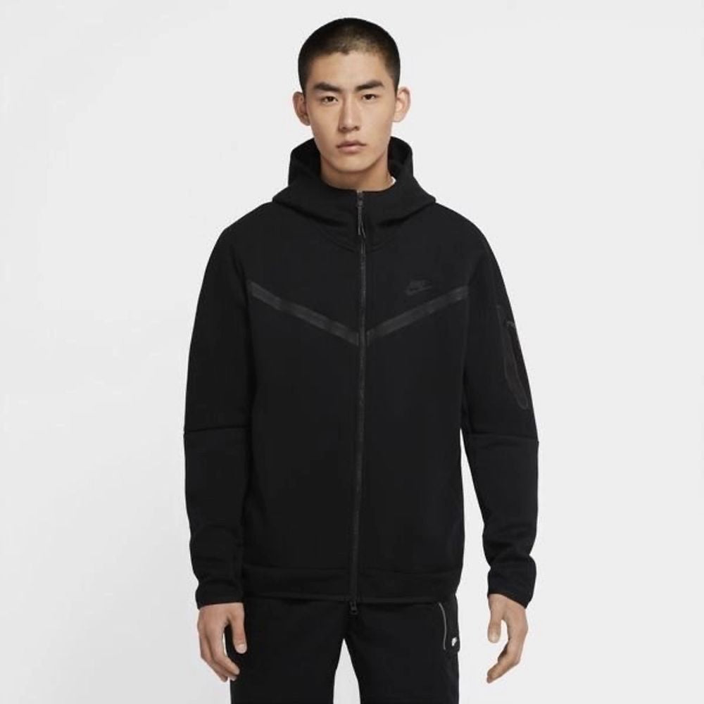 Nike Tech Fleece