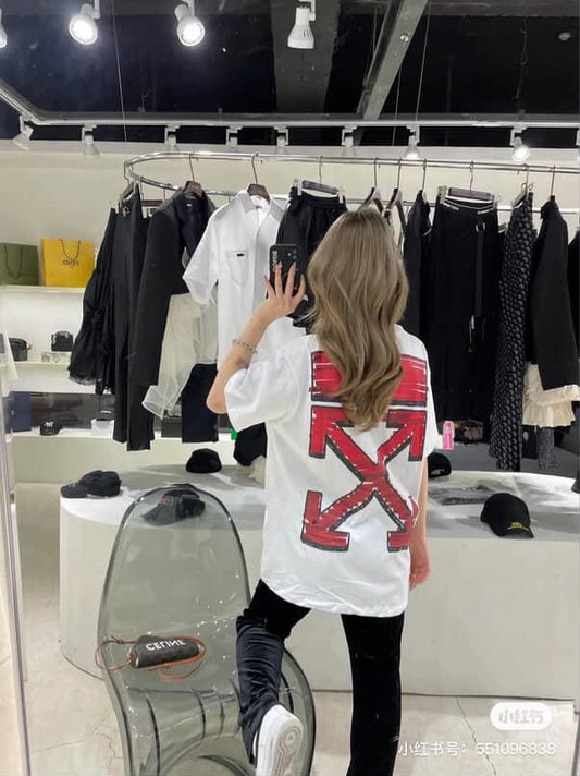 Off white  ზედები